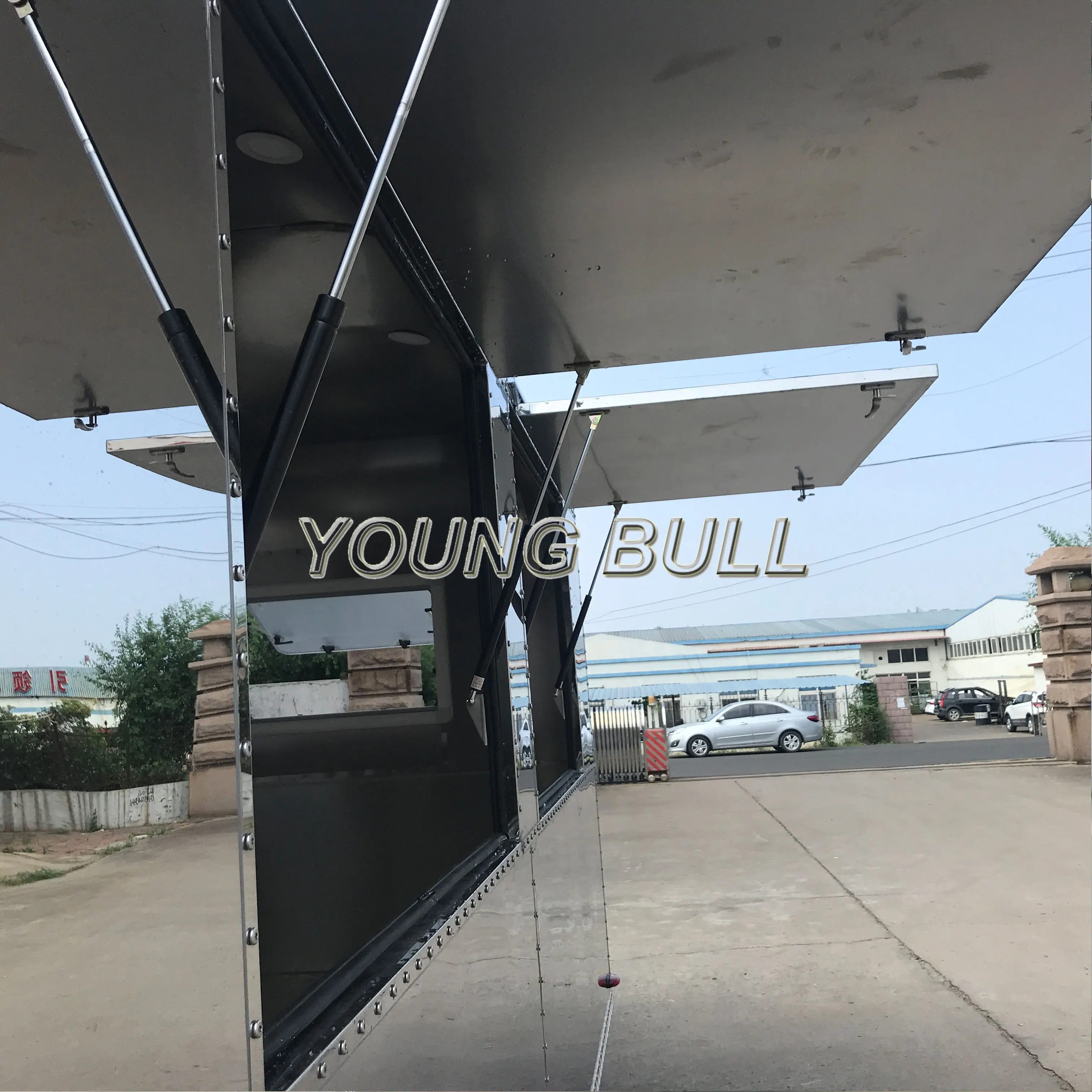 Free shipping new car house caravan