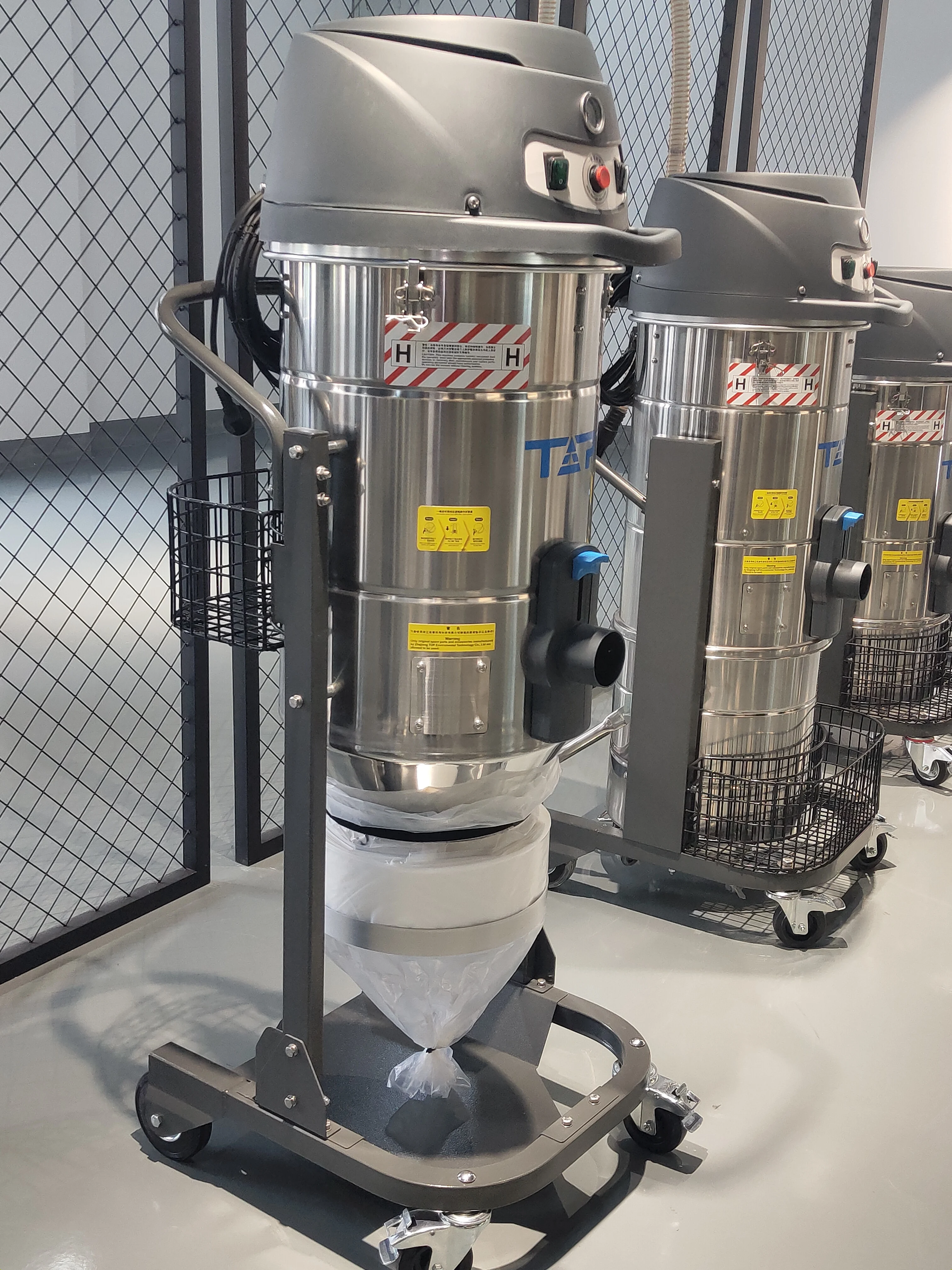 Топ TNE3 серии супер всасывающий промышленный строительный пылесос для бетонной шлифовальной