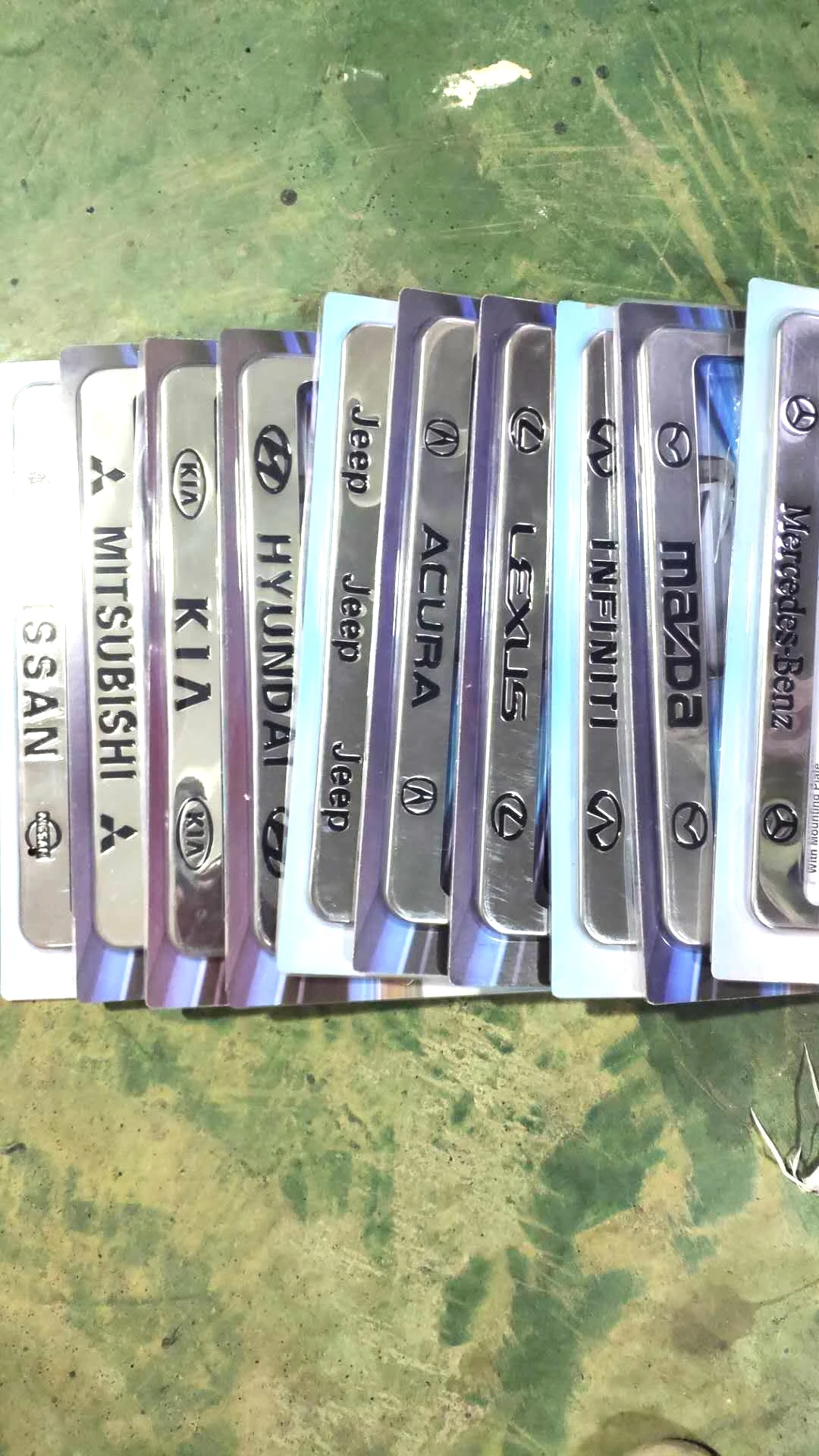 
Hot sale metal stainless steel aluminum custom car license plate frame 