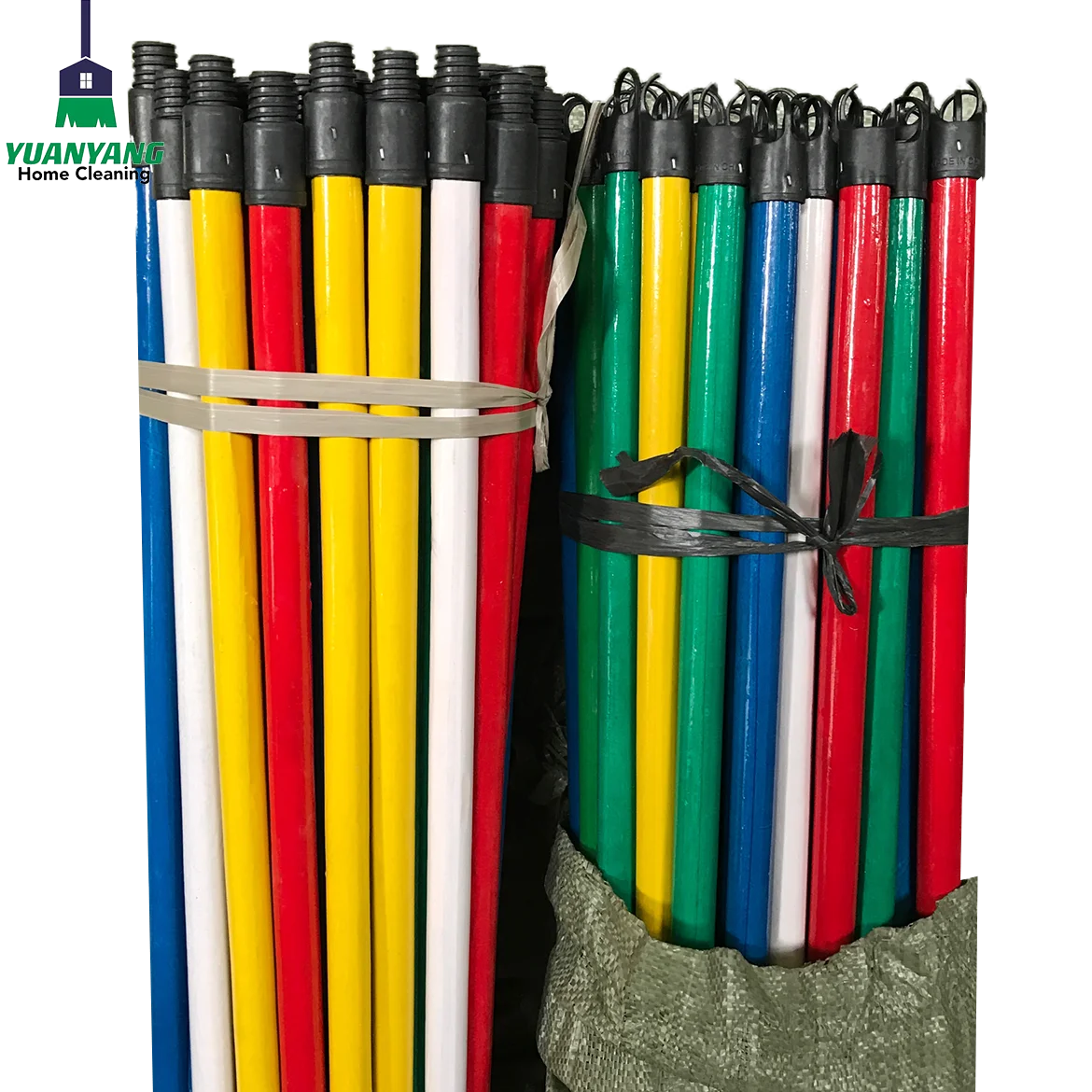 Wholesale fabrica de palos de escoba china wood pole floor plastic brooms eucalyptus broom stick palos de escoba de madera