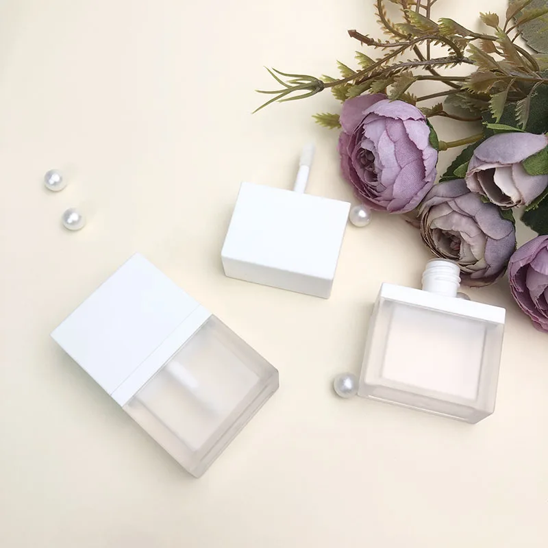 Square lip gloss tubes private label empty lipgloss wand tubes luxury frosted lip gloss tubes