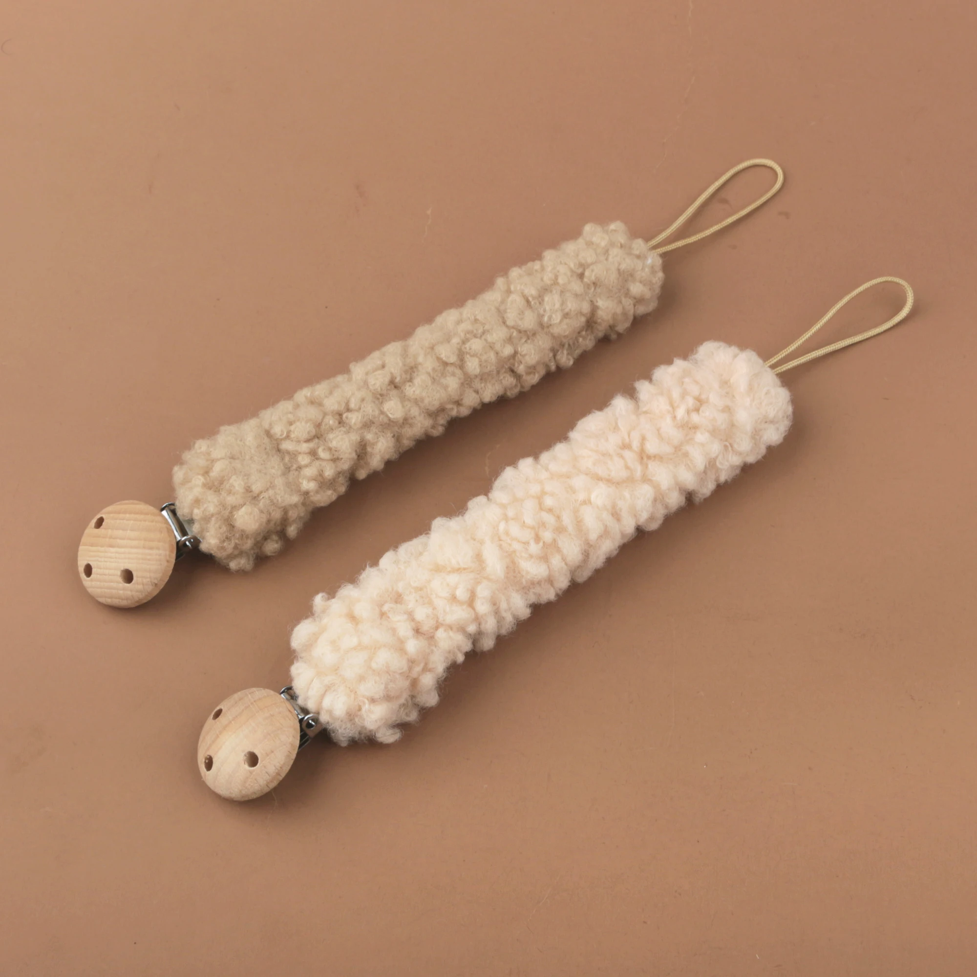Custom Wooden Cotton Baby Product Pacifier Clip Baby Teething Crochet Dummy Nipple Chain Holder Clips