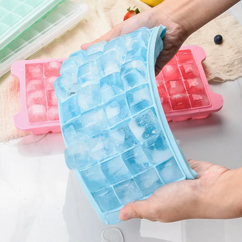 Creative 36 cavity square ice cube box with lid silicone ice cube tray