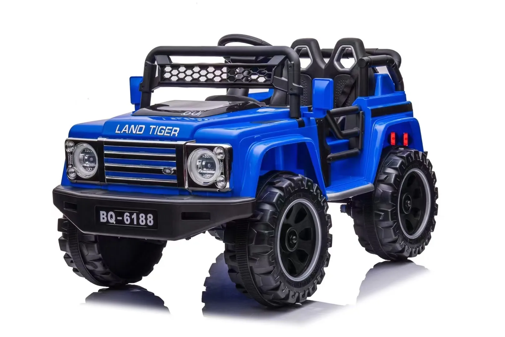2024 luxury large big wheels fast moving drive cars toys with remote light high speed toy car fire truck