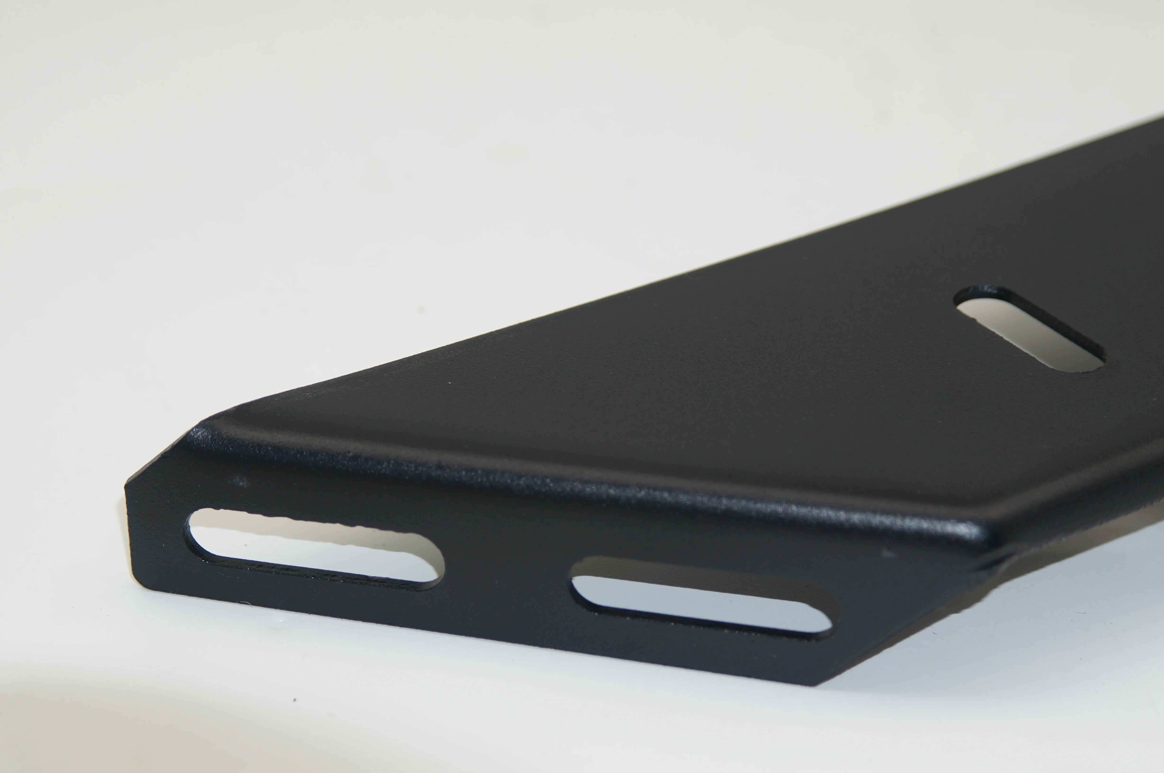 Durable Good Price Anti-rust Furniture Accessories Bed Corner Metal Stamped Painted Connection Corner Code