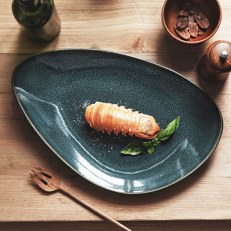 Reactive Glazed Porcelain Dinner Plate Triangle Fruit Dessert Salad Platter Pasta Steak Serving Tray Hotel Restaurant Tableware