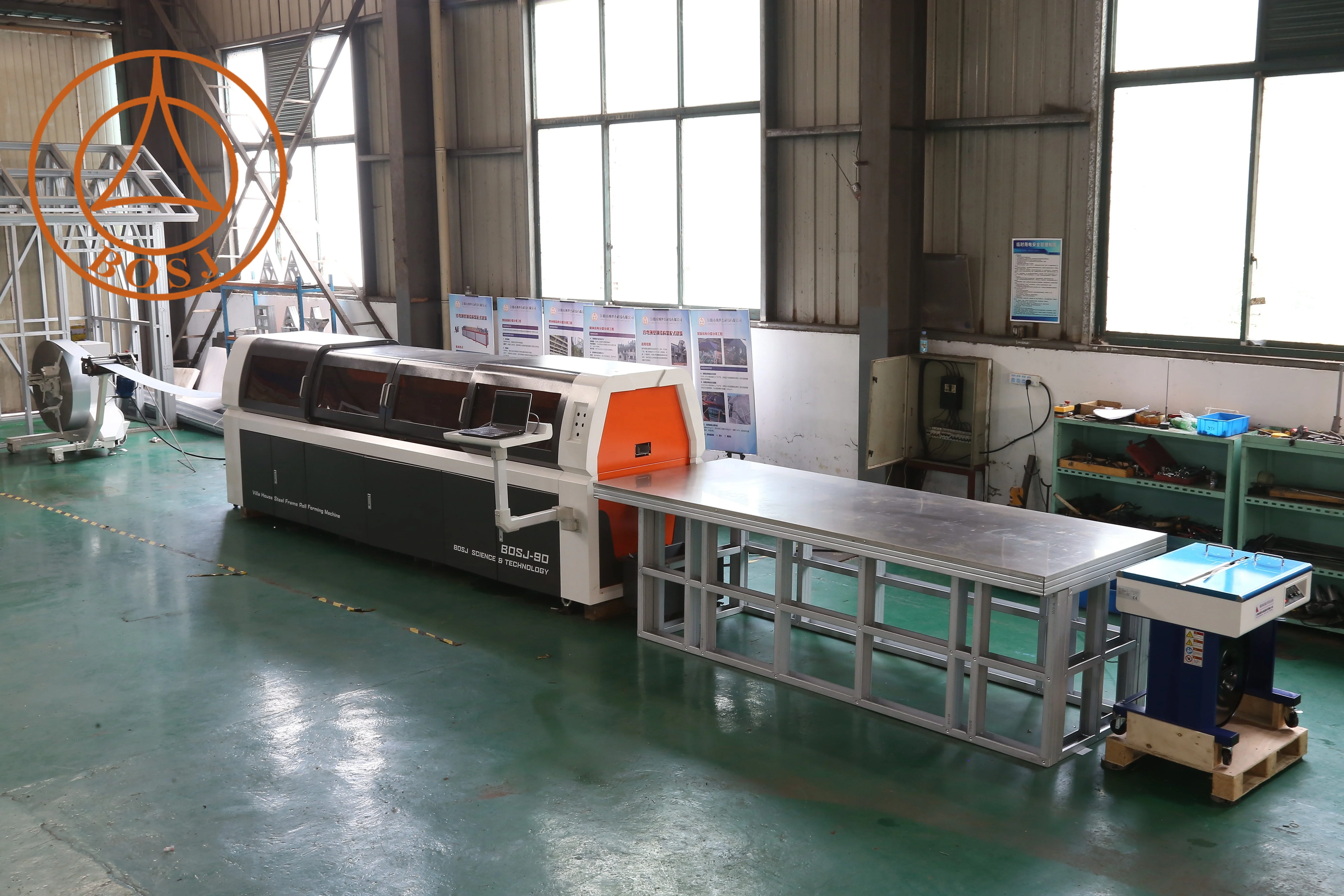 2021 Hot sale Prefabricated Building 89 Light Gauge Steel Framing Roll Forming Machine prefab house for Philippine