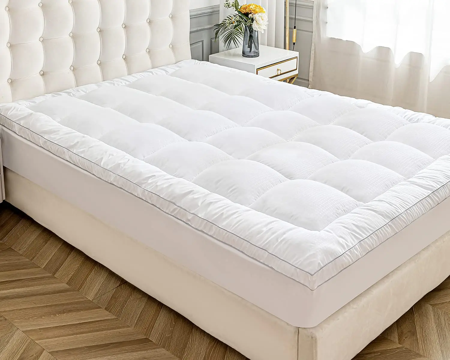 Machine Washable Direct Sales Cheap White Goose Topper Two Layers 10% Goose Down Feather Mattress Topper