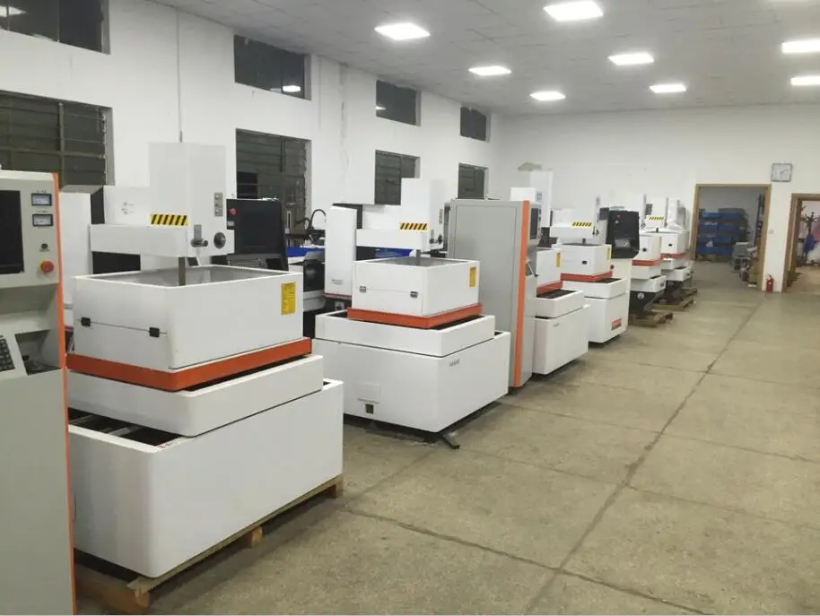 IPM320S CNC EDM машина сервомотор Высокоточный многогранный станок для резки проволоки с ЧПУ edm со средней скоростью