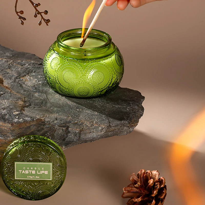 New design custom luxury embossed scented candles soy wax candles library gifts romantic souvenirs scented candles