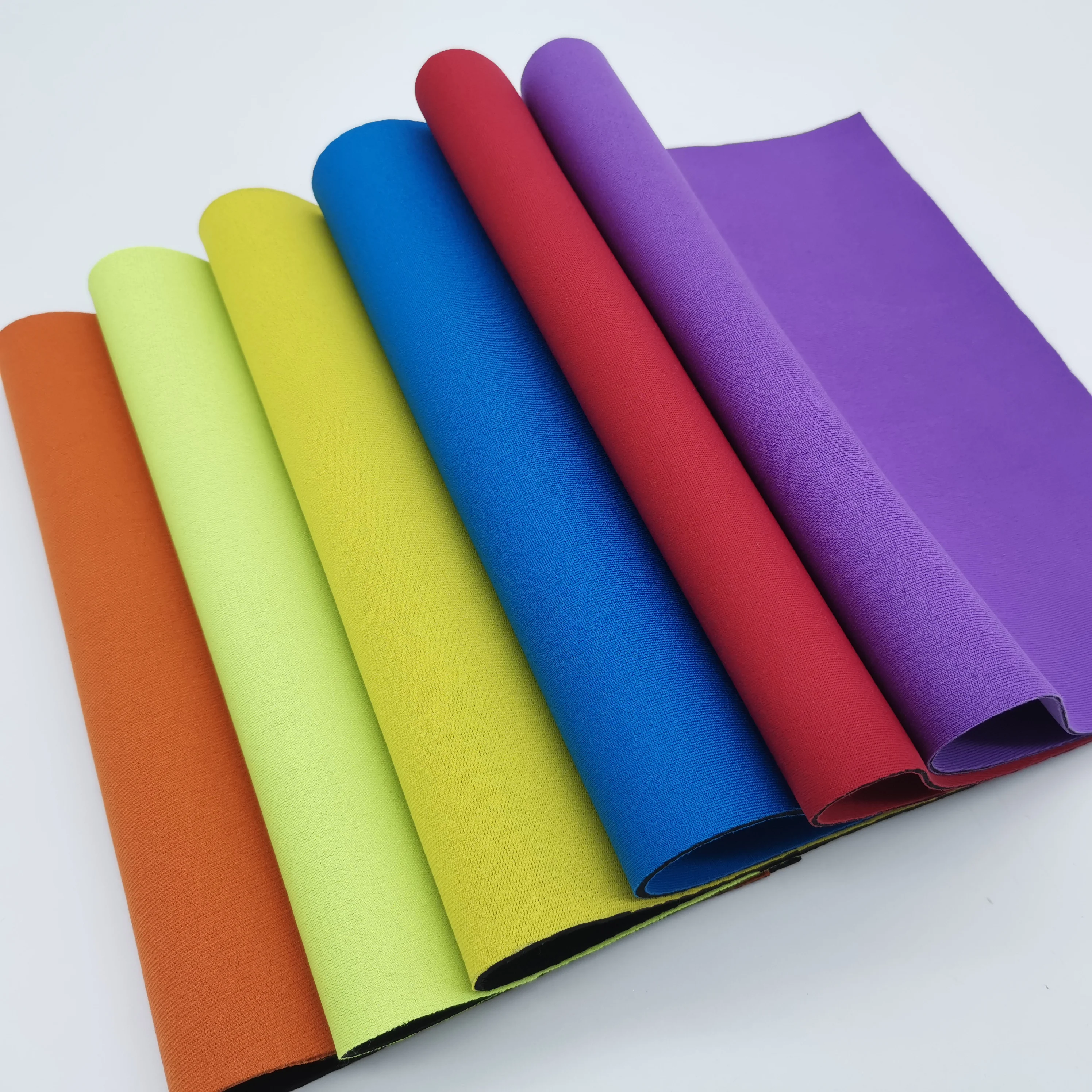 Soft SBR Rubber Fabric Nylon Polyester Neoprene Wholesale Colorful Pattern 3mm 7mm Neoprene Fabric For Dress Sports Bag On Sale