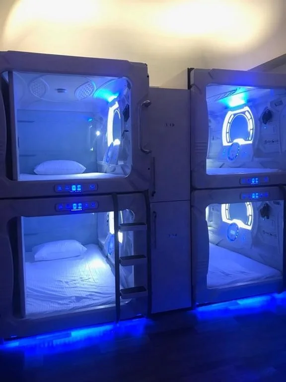
pod hotels sleep capsule box sleep box sleeping cells single capsule bed 