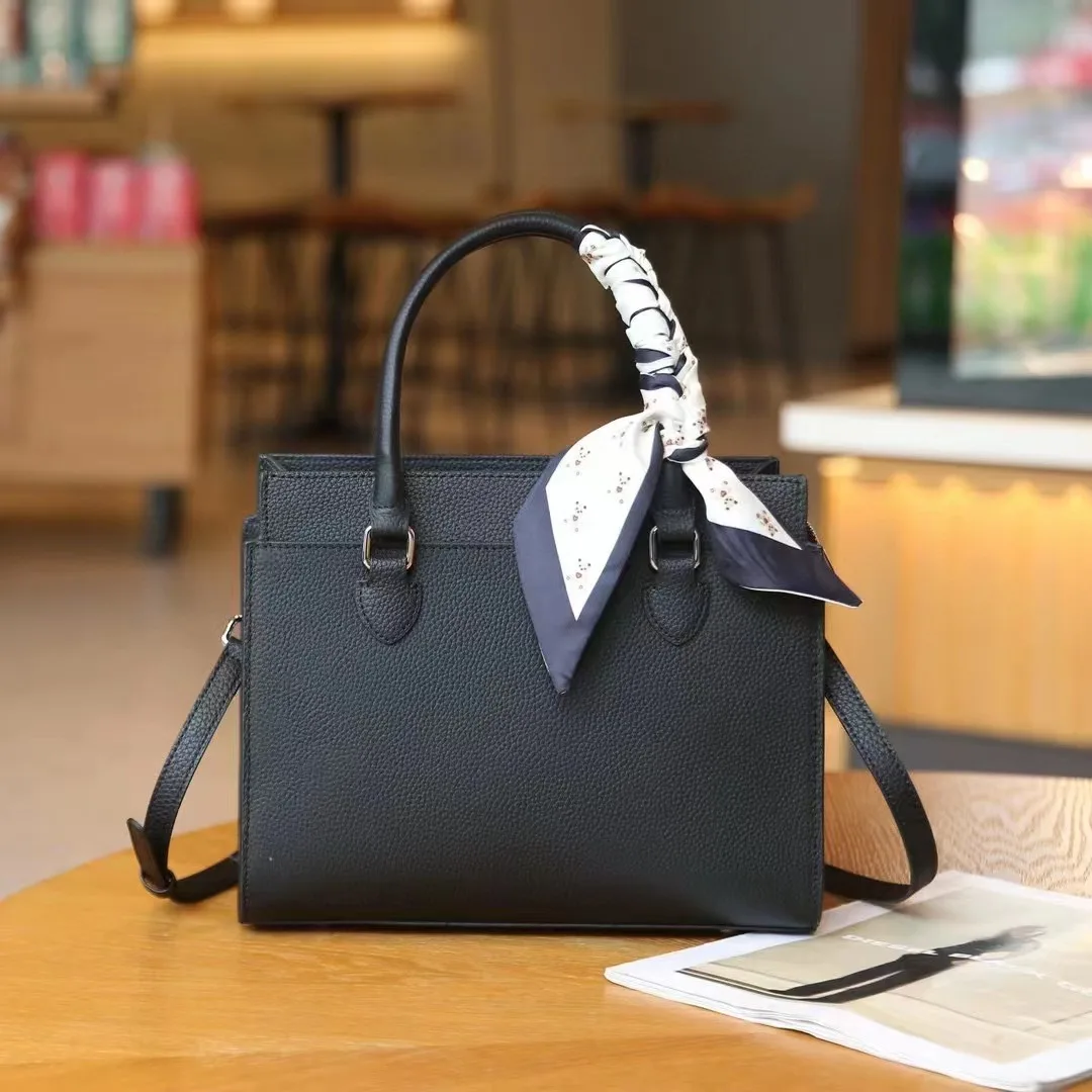 2024  Hot Selling Guangzhou Trendy Classic Black Genuine Leather Bags Luxury Women Cross Body Handbags With Scarf