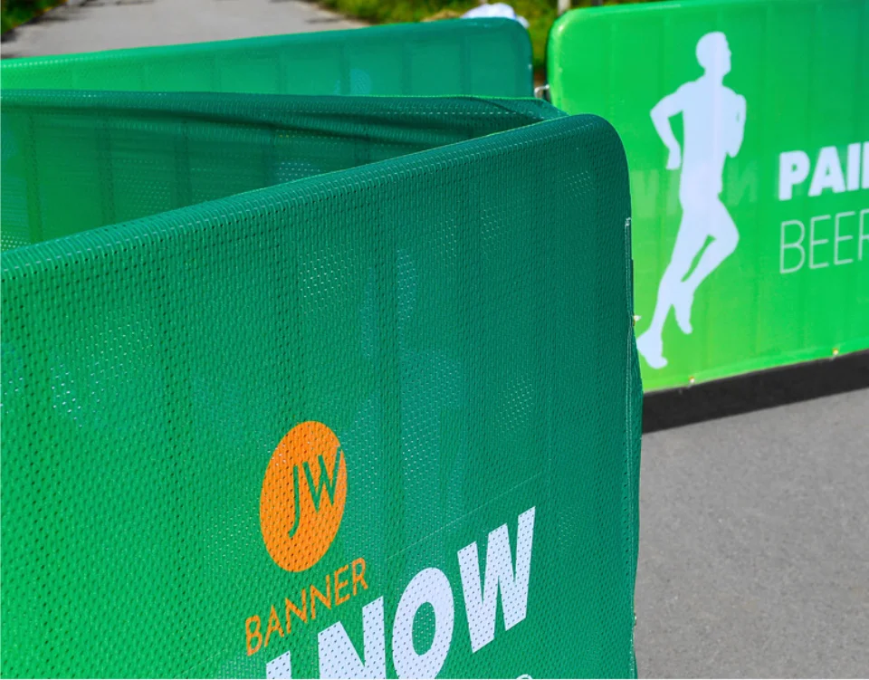 Outdoor 1m X 2m Barricade Cover Road Barricades Crowd Barrier Covers Custom Branded Cafe Barriers