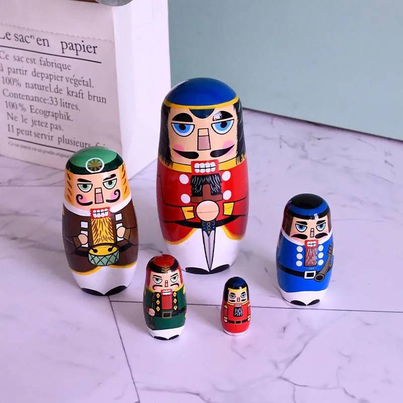 Детская деревянная кукла Матрешка