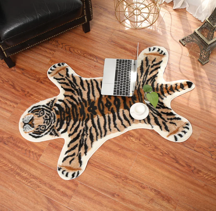 
 Удобный и милый ковер в форме животного для гостиной  