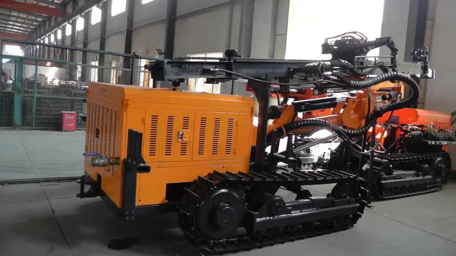 Kaishan KG420 KG430 small separated open pit DTH surface mine drilling rig equipment with air compressor