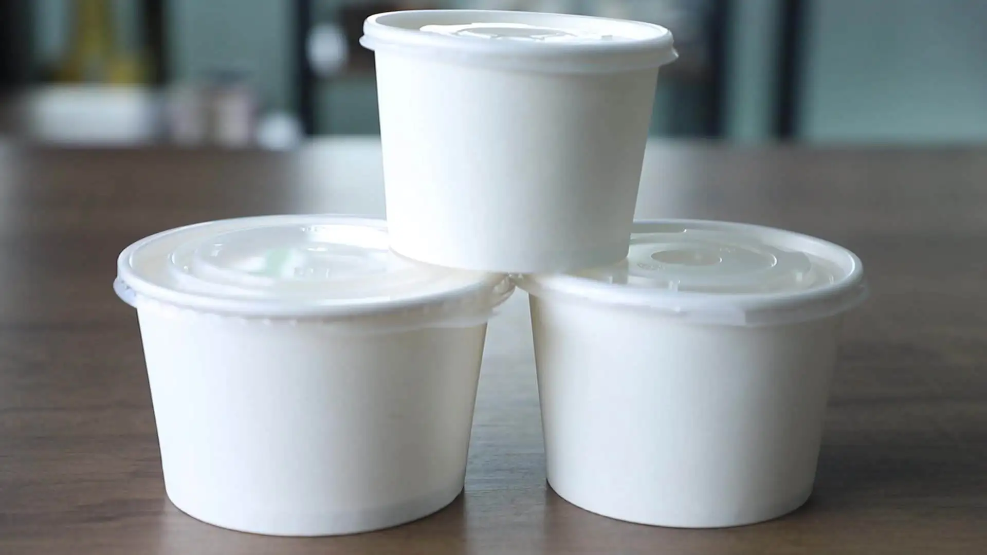 Custom Print Eco-friendly Disposable Food To Go Packaging Container Kraft Paper Bowl Rice Soup Cup Take Away Salad Bowl With Lid
