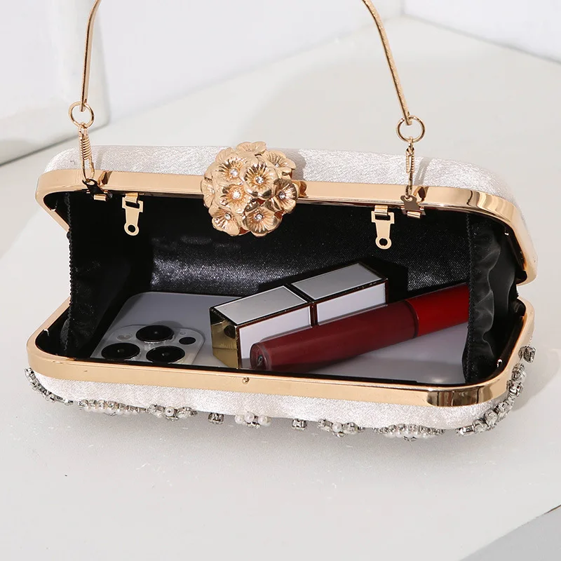 Hot Women Bag New Handmade Bead Embroidery Dinner Bag Ladies Banquet Diamond Dress Handheld Crossbody Clutch Bag