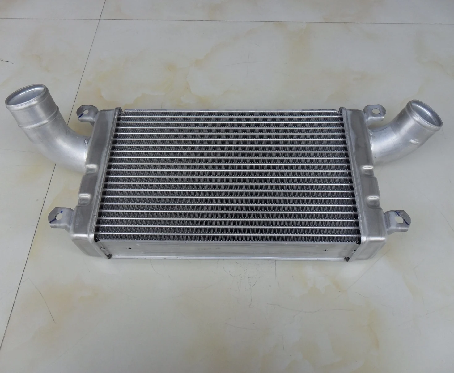 Engine Cooling System Water Cooler Radiator Assy for CANTER Truck 4M51 ME403820 ME17292 ME417292 ME403812