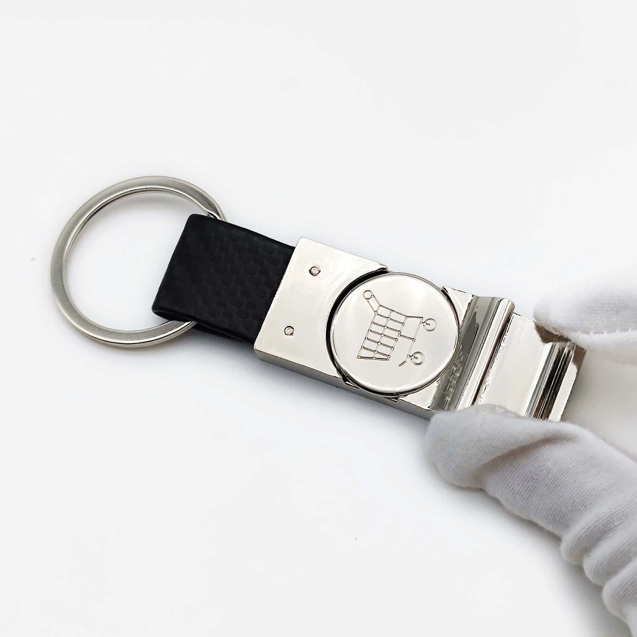 Factory made token leather coin keychains that can be used in supermarkets to unlock shopping carts keychains