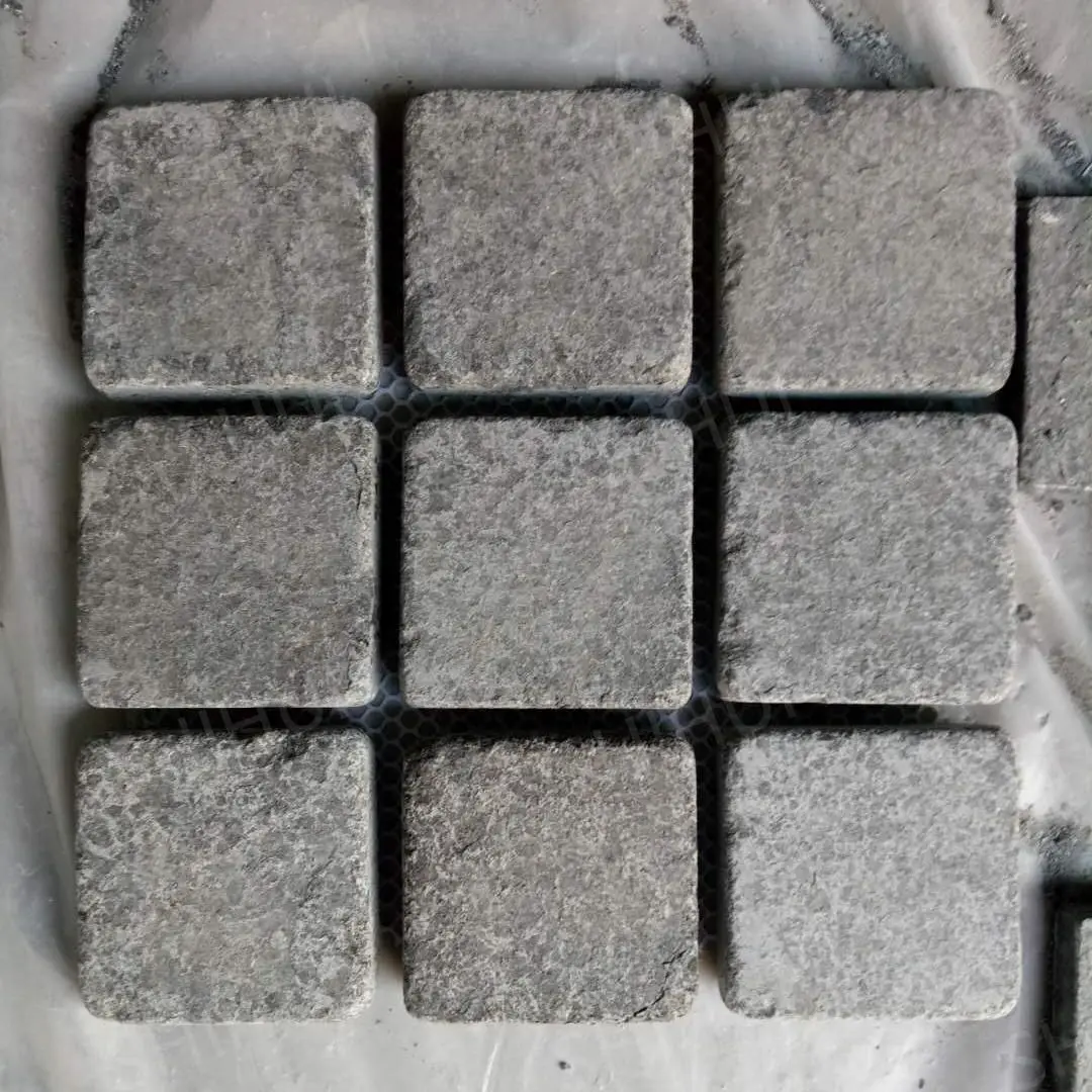 SHIHUI Natural Stone Black G684 Granite Stack Bond Flamed Surface  Split Edge Paving Stone Mesh Pavers Cobblestone for Garden