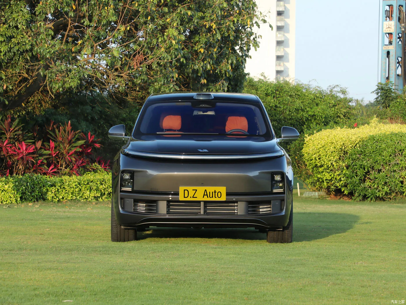 LEADING IDEAL L9 Popular long range ev car Made In China