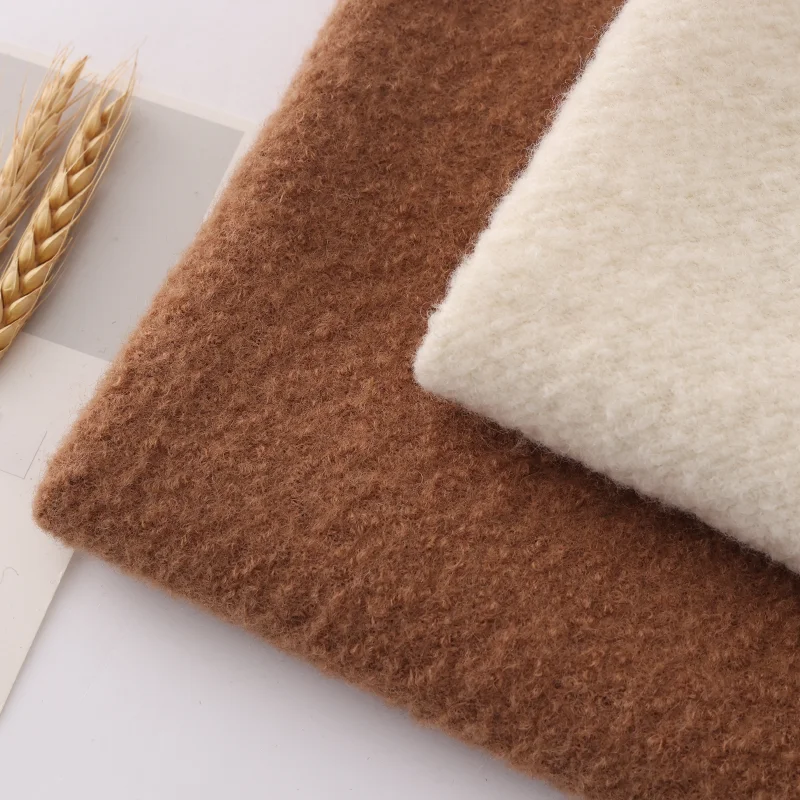 Wholesale knitted single faced woolen fabric heavy 560 g/m overcoat 100%wool fabric