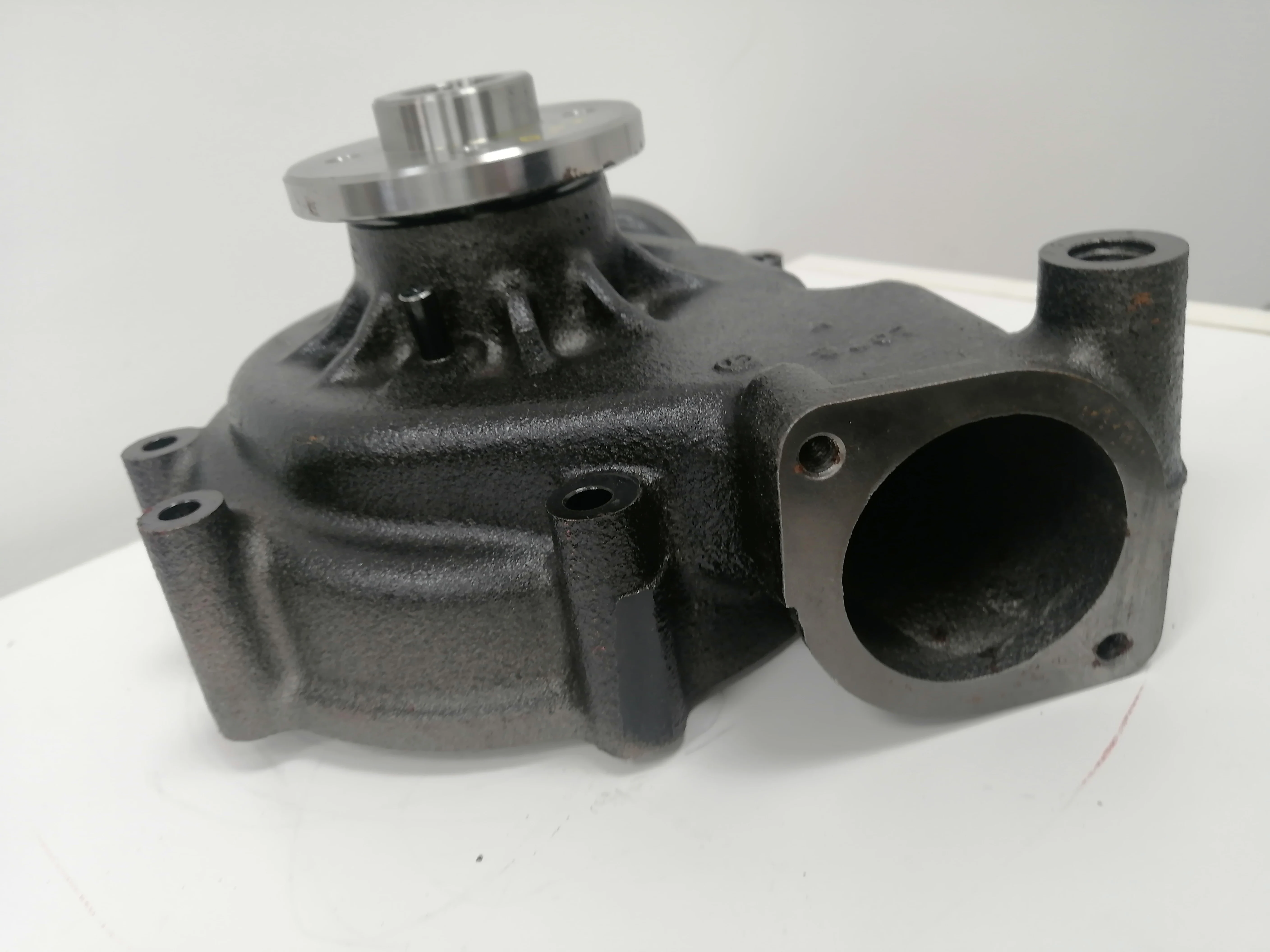 Excavator Truck Generator Daewoo Bus DL08 engine Part 400921-00039 Water Pump for Doosan Engine