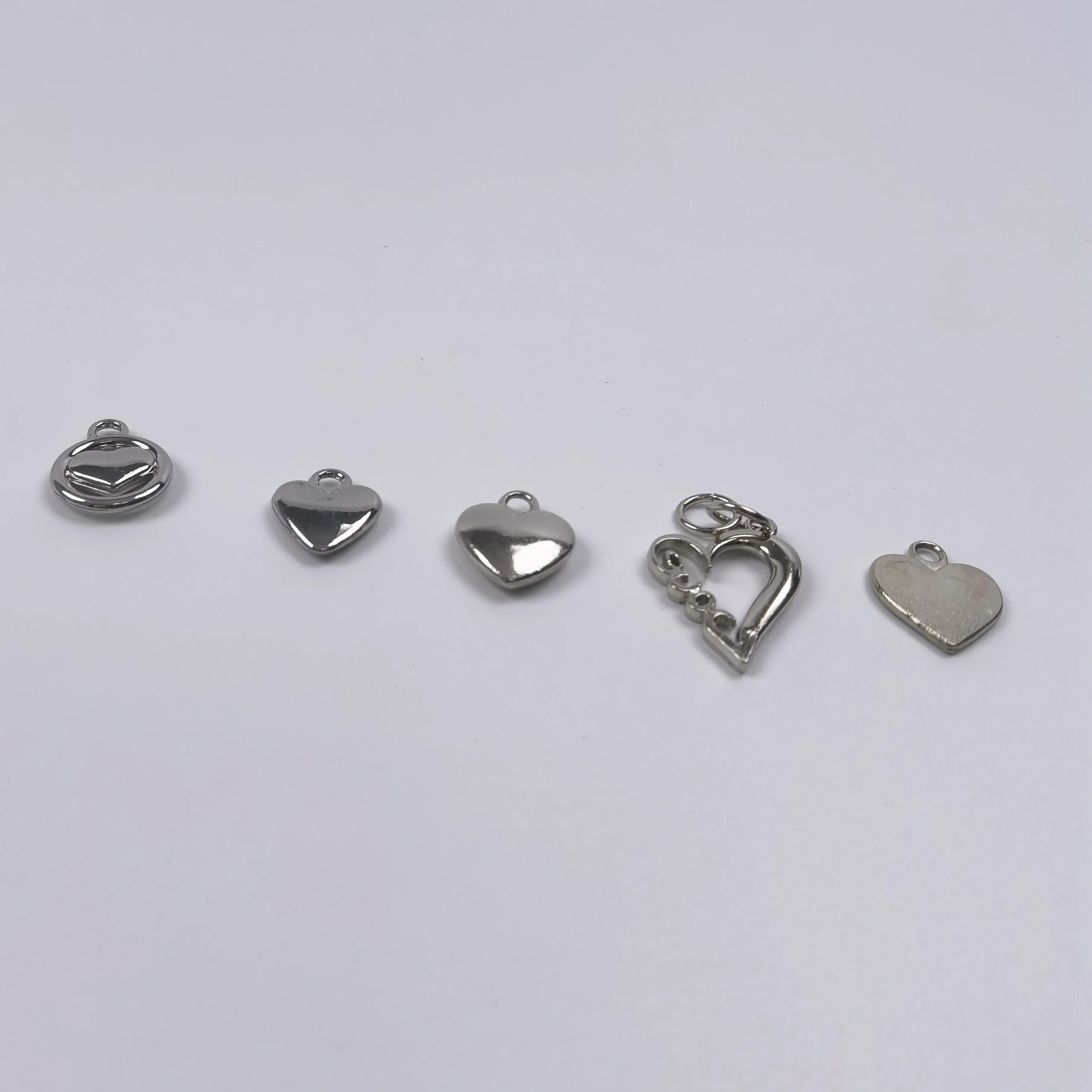 Custom Hollow Oblique Heart-Shape Pull Tab Slider Various Colors Metal Zinc Alloy Nylon Bags Clothing Garments Nylon Zipper