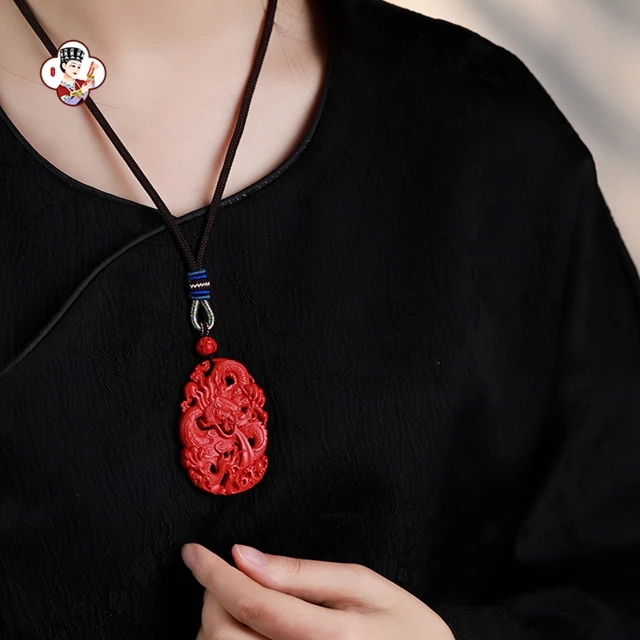 Women Jewellery Necklace Double-Sided Carved Dragon Shaped Pendant Necklace High Quality Red Ruby Costume Necklace Jewelry