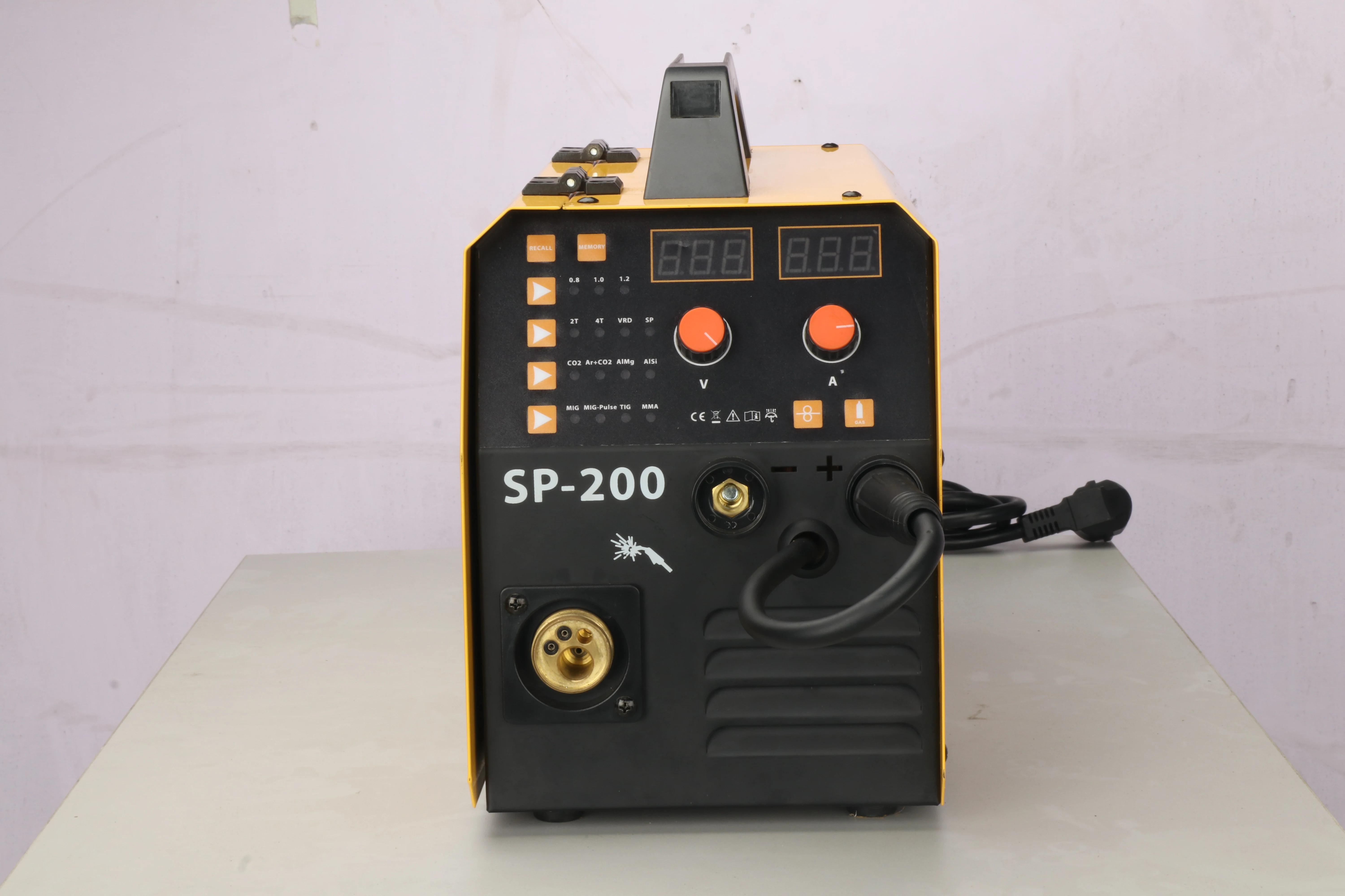 MIG/MMA/TIG LIFT GAS GASLESS 200A WELDING MACHINE