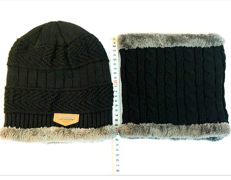 Wholesale autumn winter kids children fleece set knitted hat bib neck two-piece winter ear protection parent-child woolen hat
