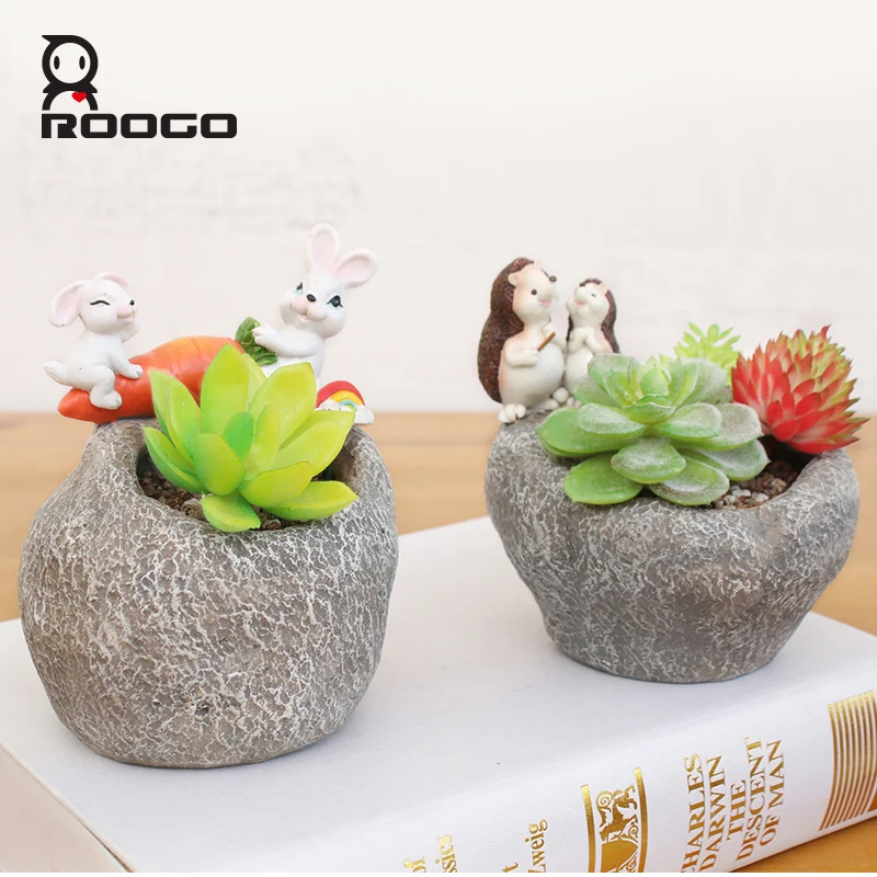 Roogo Cute Fairy Garden Miniature Imitation Stone Bunny Hedgehog Frog Bee Animal Planter Plant Box Succunlent Pots Handicrafts