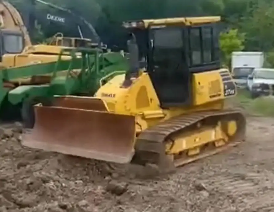 D37PX-24 Crawler Mini bulldozer Japan-Made Bulldozing  Machinery D37 Track moving type dozer for sale