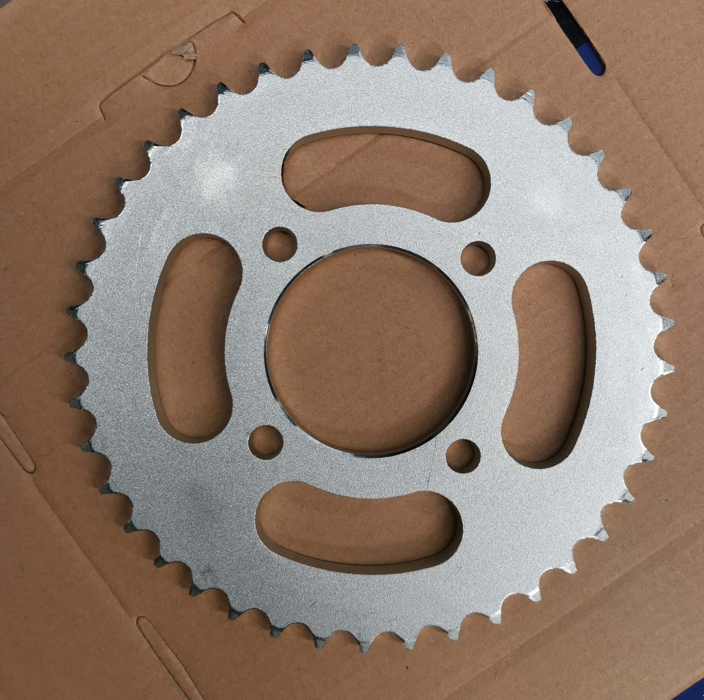 GN125H  GP KATANA 125 - 41T (1045) motorcycle sprocket and chain sets OEM logo package