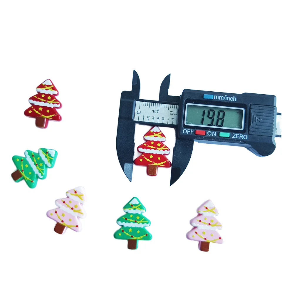 50pcs Happy Christmas cute cartoon Christmas tree acrylic beads for DIY bracelet jewelry pen pendant Handmade material