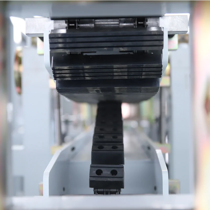 Traction Machine/Tractor for Plastic Profile