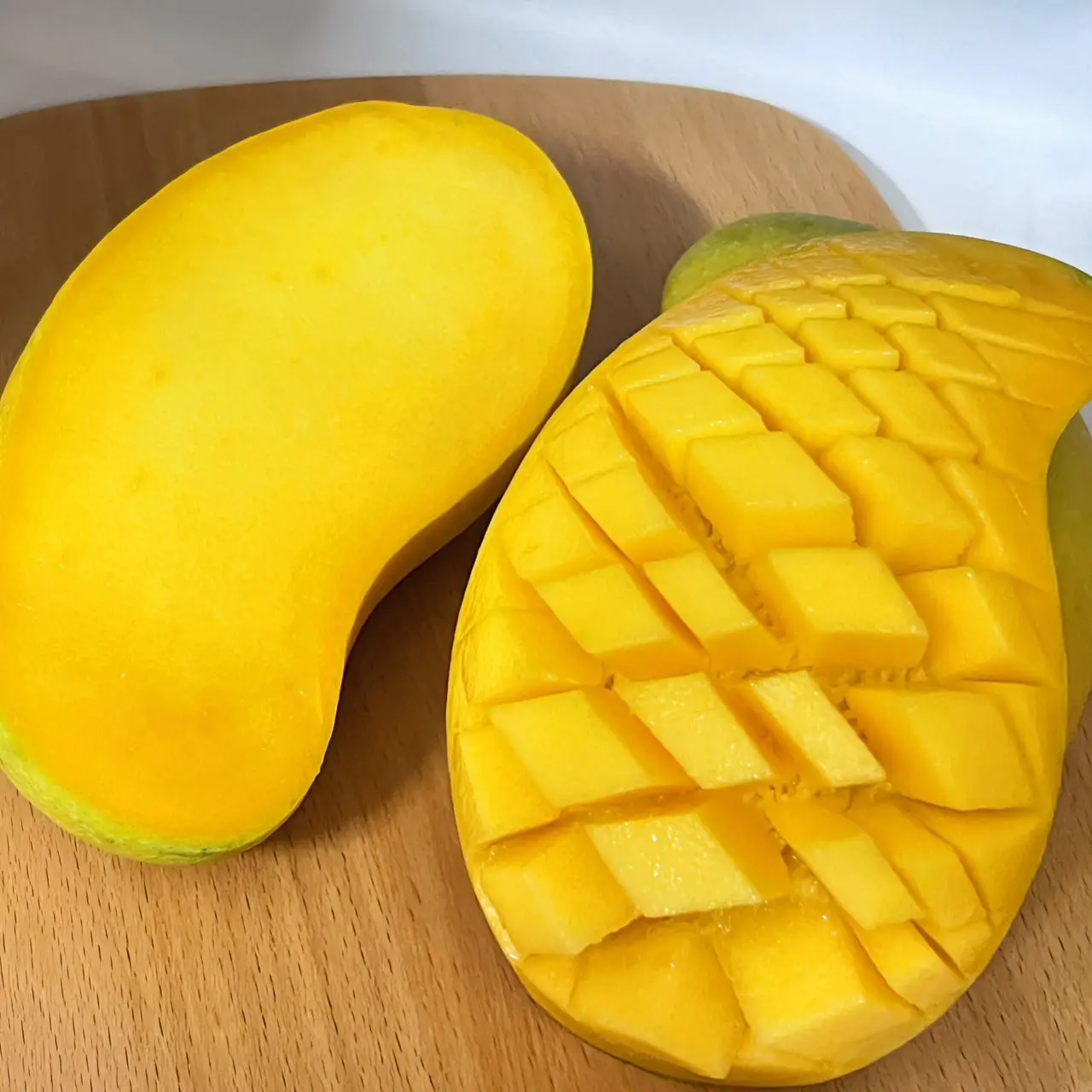 Chinese High Quality Wholesale Fresh Mango Fruit Ready for Export