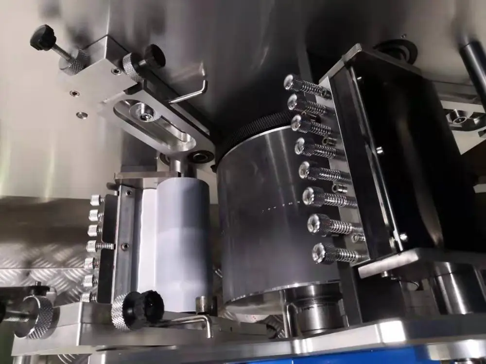 The high speed 6 Colors Flexo Label Printing Machine