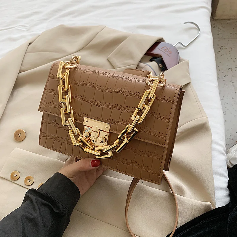 Fashionable texture small square bag 2020 new chain female bag personality one-shoulder diagonal handbag small bag