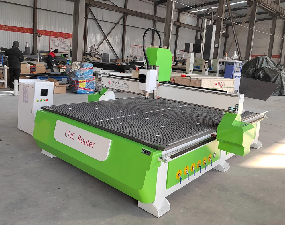 woodworking Panel Furniture Cutting Carving Wood Doors Kitchen 1325 CNC Cutting And Engraving Machine With Door Cutter