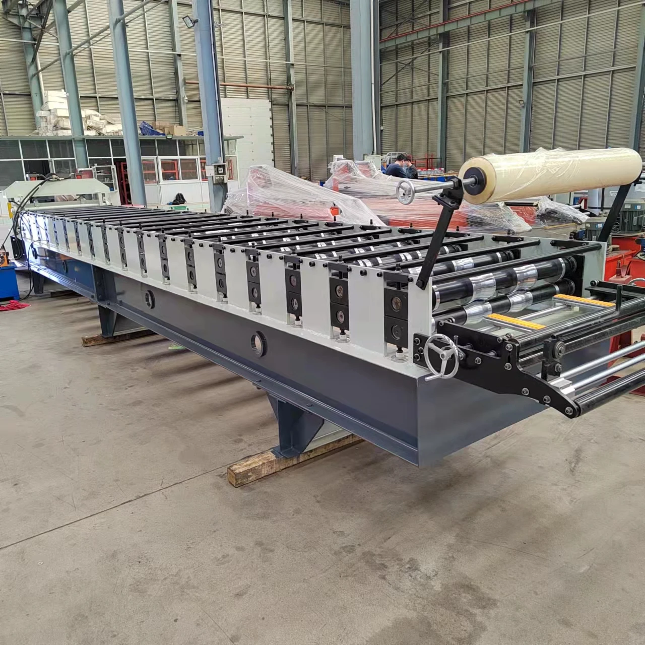 China manufacture ibr roofing tile sheet making forming machine with good quality