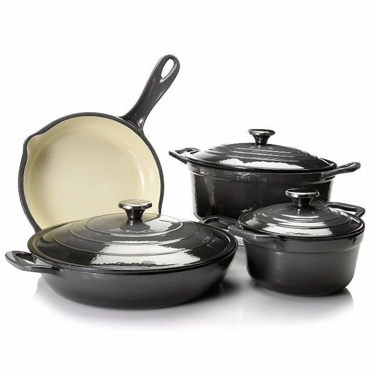 
Cast Iron Cookware Set For Kitchen Use 