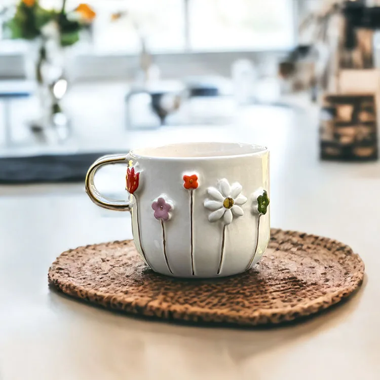 Custom 2024 New Design Handmade Creative Tea Coffee Cup Hand Painted Ceramic Flower Mug for Birthday Valentines Mothers Day Gift