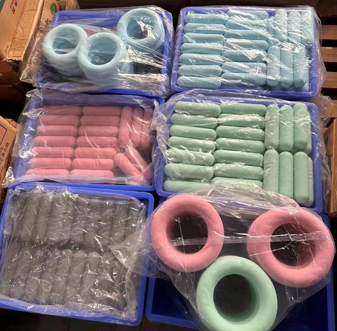 wholesale Custom Home Gym Free Weight Colorful Yoga Pilates Hand Weights Silicon Dumbbells Set