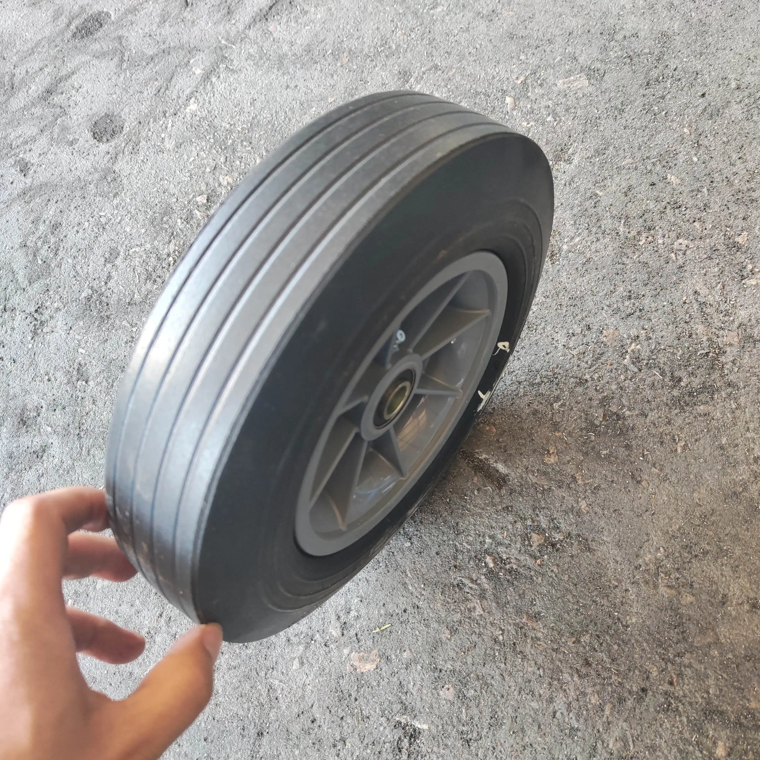 10 inch Solid rubber wheel handtruck wheel for generator freight wagon tyre trolley cart wheel