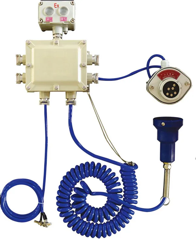 Electrostatic oil spill alarm with a static grounding circuit board alarm function grounding clamp for petroleum tank