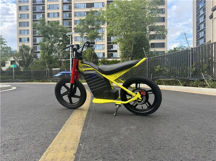 kid motorcycle (12).jpg