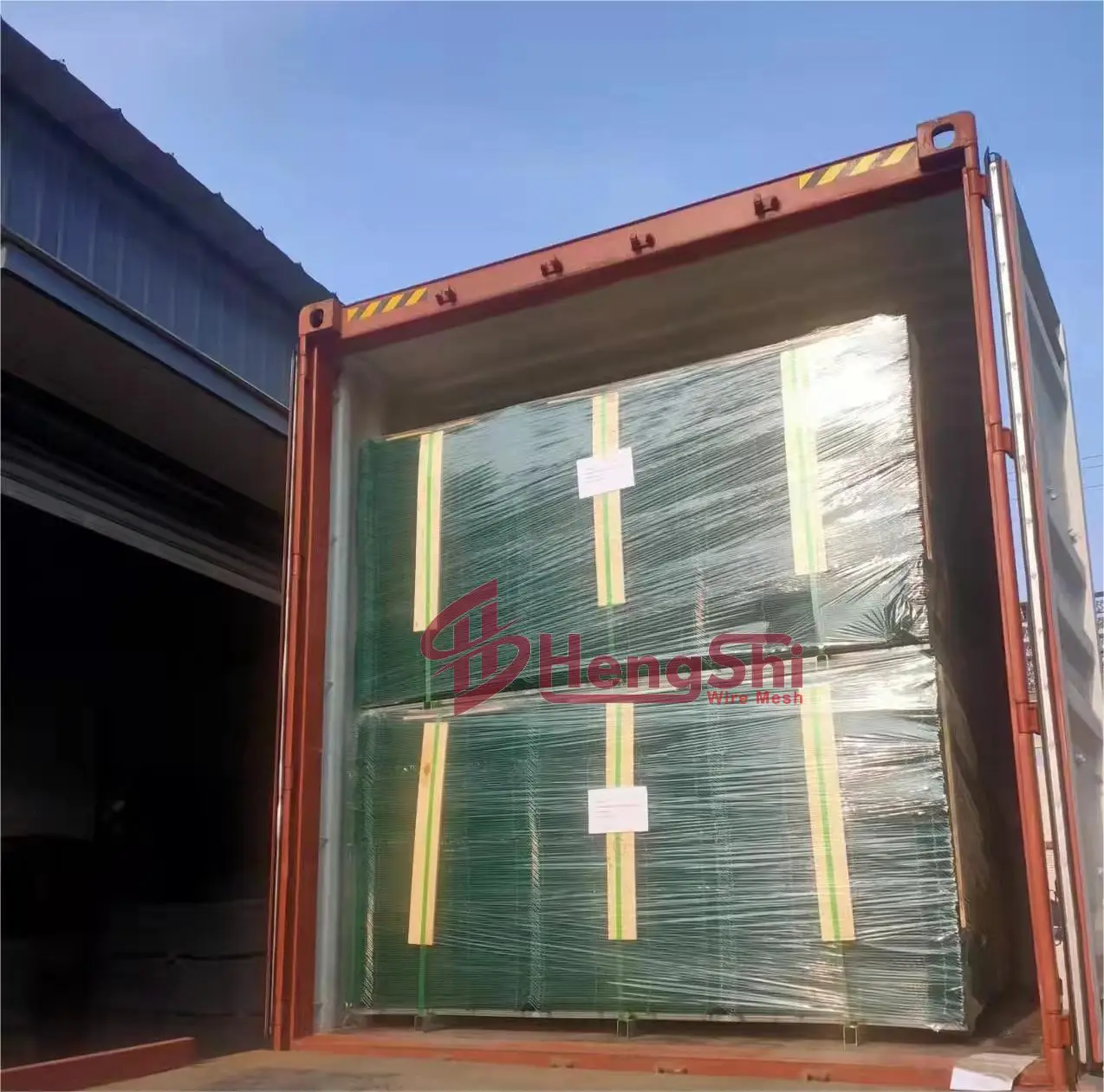 Factory Manufacturer Powder Coated Green 3d welded wire mesh fence panel for Airport Project